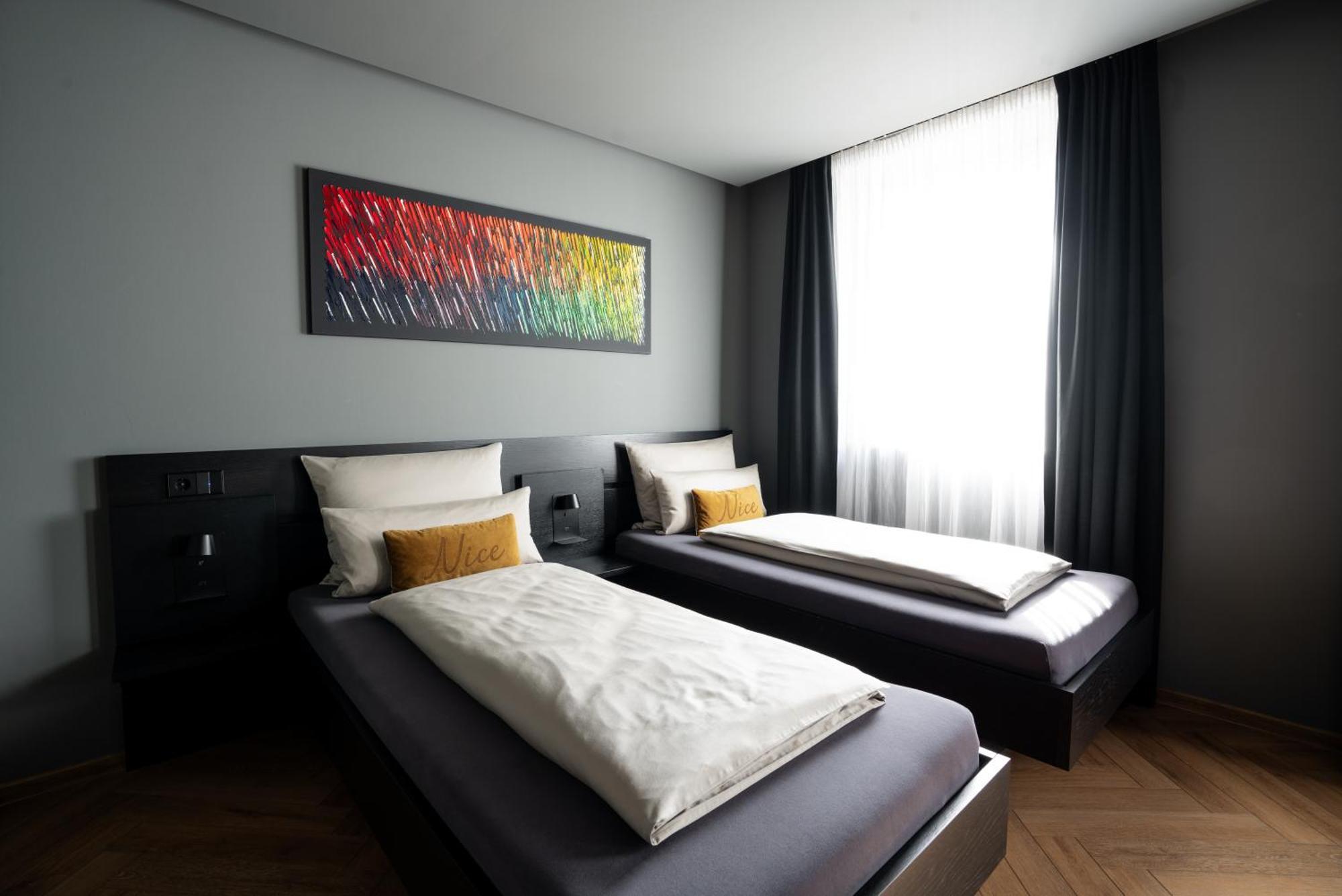 Hotel Nice Laupheim Eksteriør bilde