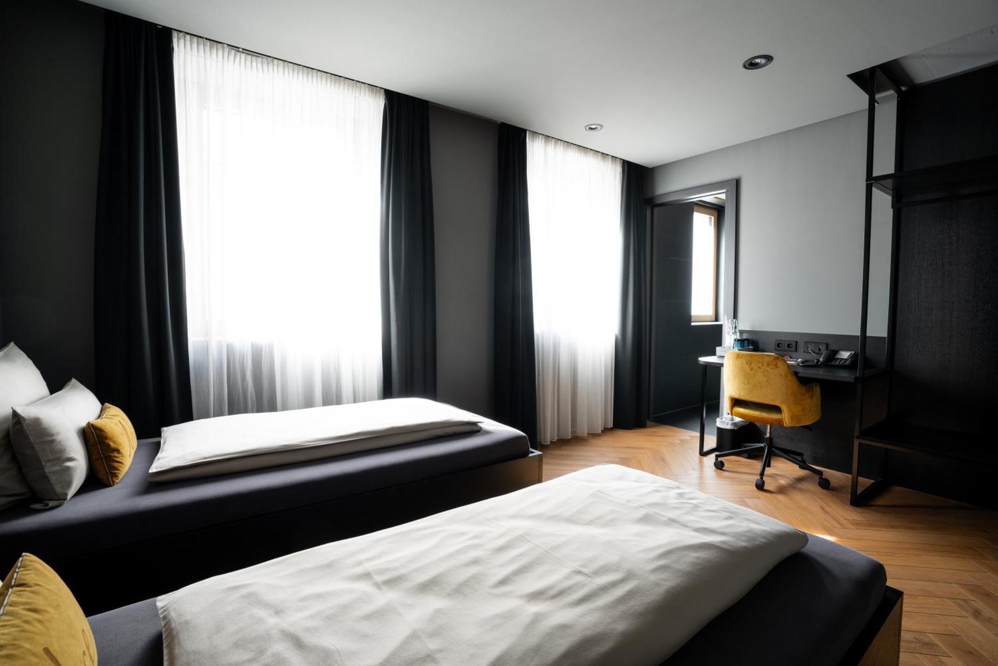 Hotel Nice Laupheim Eksteriør bilde