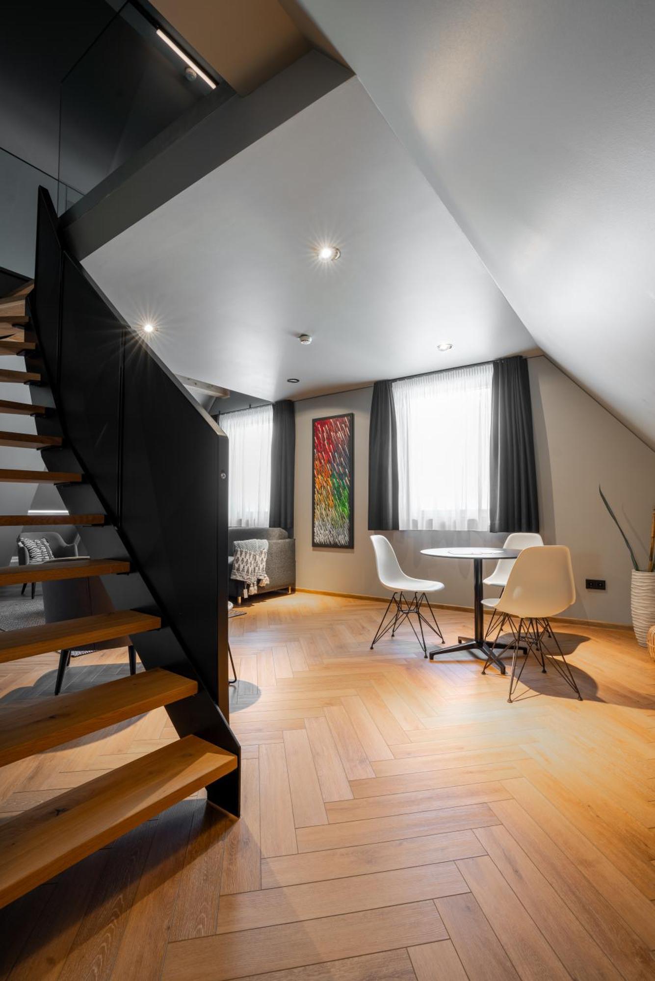 Hotel Nice Laupheim Eksteriør bilde